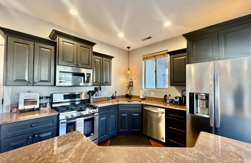 Moab South Valley House | Tranquil Desert Hideaway: 6 Bedroom Suites with Heated Pool