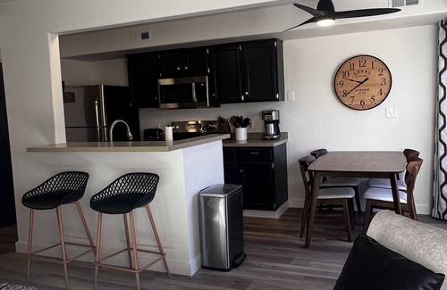 Moab South Valley Condo | Discover Moab Golf Course with Breathtaking Rim Views