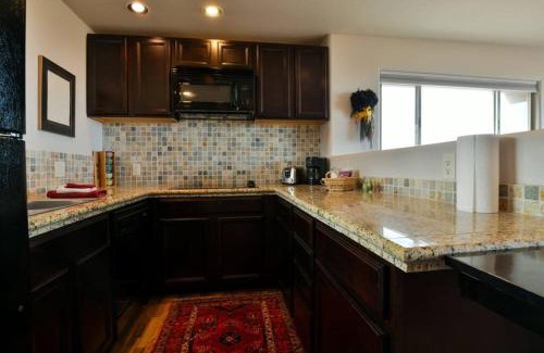 Spanish Valley Apartment | Moab Indian Hills - Secluded Retreat with Breathtaking Views