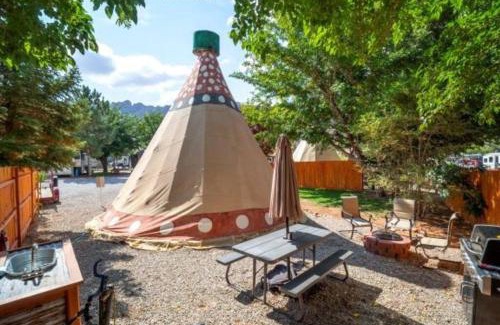 Moab South Valley House | Enjoy Comfort at Moab RV Resort Glamping Tipi