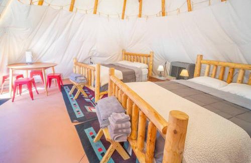 Moab South Valley House | Explore Moab RV Resort Glamping with Family & Pets
