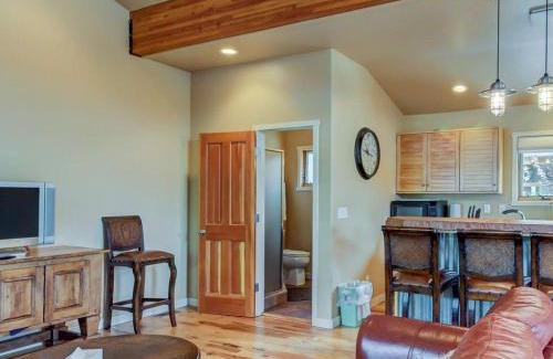 Moab Apartment | Experience Moab Springs Ranch: Guest Rated 9.8 with Pool