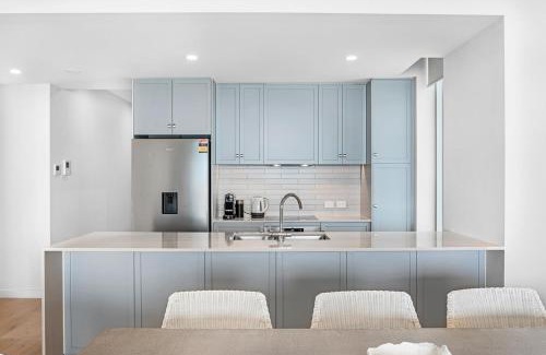 Moana Apartment | Beachfront Bliss: Moana Esplanade 3 Bed Apt Awaits