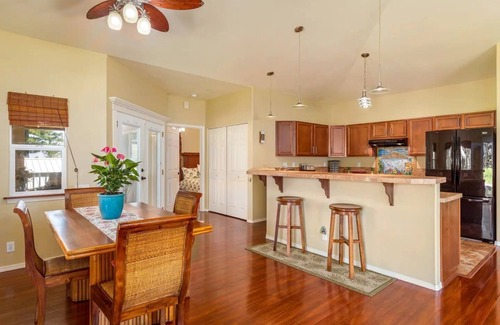 Kapoho House | Ocean View Retreat: Moana Imaku with ADA Features
