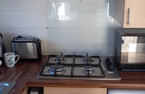 Rocbaron House | Comfortable Mobil Home for 4 in Provence Verte with Pool