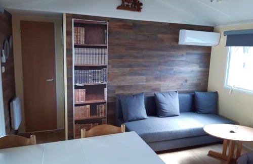 Argeles-sur-Mer Resort | Comfortable Mobil Home for 6 at Camping le Pujol