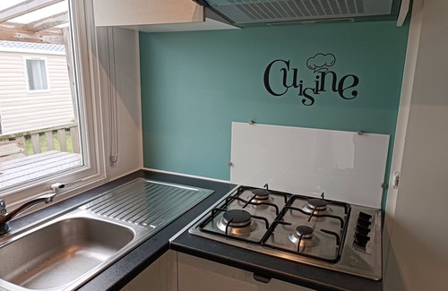 Saint-Jacques House | Comfort Plus Mobil Home for 6 at Camping le Saint Jacques