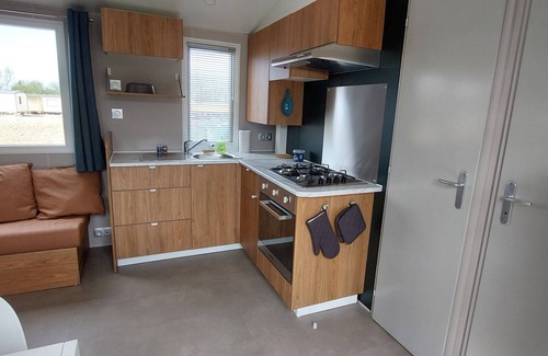 Colleville-sur-Mer House | Family-Friendly Mobil-home Near Omaha Beach