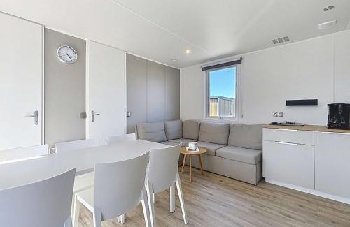 Jullouville-les-Pins House | Family-Friendly Mobil-Home Jullouville for Up to 6 Guests