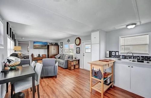 Diplomat House | Discover a Cozy Mobile Home in North Fort Myers Community