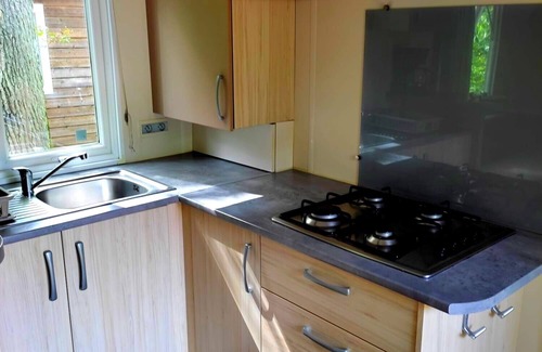 Saint-Cheron House | Family-Friendly Mobil-home Super Cordelia with Pool & Spa