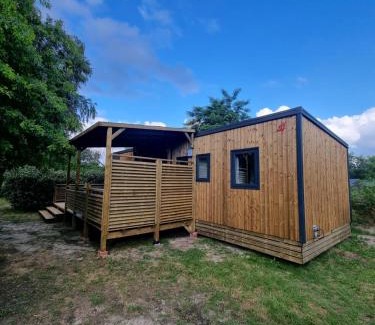 Bordeaux-Lac Other | Family-Friendly Mobil Home XXL2 with Pool at Bordeaux Lac
