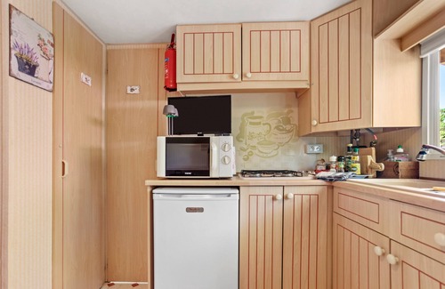 Sainte-Croix-du-Verdon House | Mobile Home 'Cocoon' with Lake View, Shared Pool and Air Conditioning