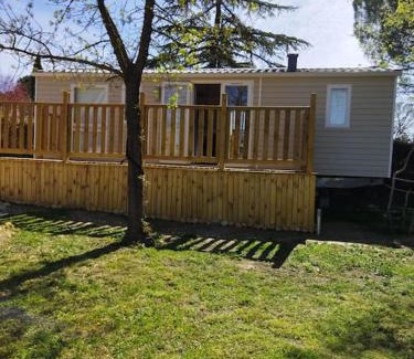Saint-Christol-Les-Ales Ski Chalet | Family-Friendly Mobile Home with Great Guest Ratings