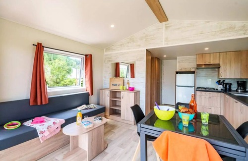 Asserac House | Mobile home 3 rooms 4 persons + TV - 4 soleils