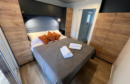 Drage Resort | Oceanfront Mobile Home Bubamara: 10/10 Rated Bliss