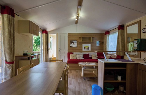 Paule House | Mobile home: canal bank from Nantes to Brest