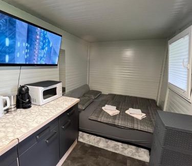 Hrastnik Apartment | Family-Friendly Mobile House T&N with Pet Accommodations