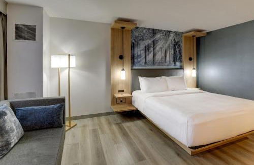 Mobile Hotel | Enjoy Family-Friendly Amenities at Mobile Marriott Hotel