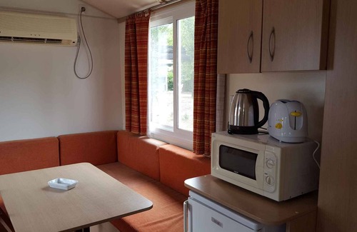 Rosolina Mare House | Cozy Mobilehome with Private Pool and Ocean Views