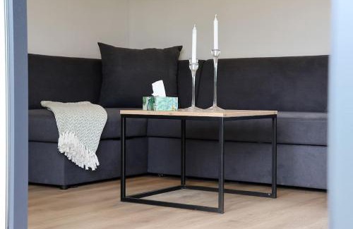 Stropesin Apartment | Exceptional Mobilheim: Pet-Friendly Retreat for Families