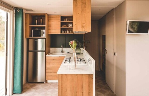 Lubbenau/Spreewald Apartment | Cozy Mobilheim for 4 Guests in Beautiful Lübbenau