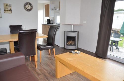 Baarle-Nassau Apartment | Comfortable Mobilheim for 4 in Baarle-Nassau, Nordbrabant