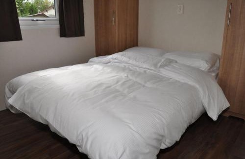Baarle-Nassau Apartment | Comfortable Mobilheim for 4 in Baarle-Nassau, Nordbrabant
