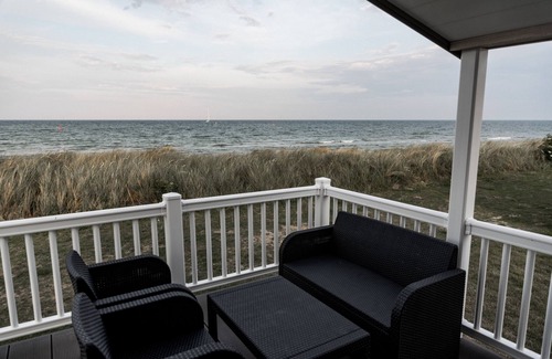 Sutel Apartment | Comfortable Mobilheim for 5 Guests with Ocean View
