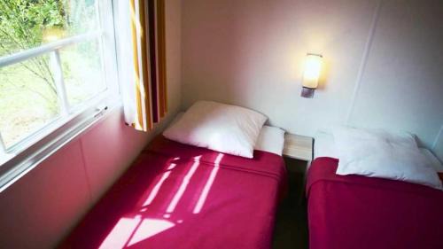 Rocamadour House | Family-Friendly Mobilhome with Pool & Hot Tub Access