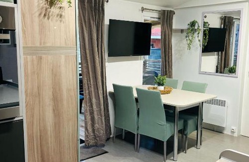 Vias Other | Mobilhome la Carabasse 40m2 6-8 personnes
