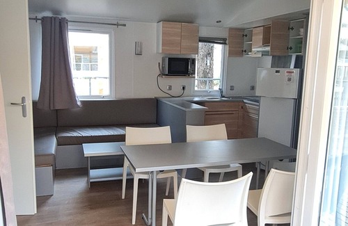 Nans-les-Pins House | Premium Mobilhome with Pool Access at Domaine Ste Baume