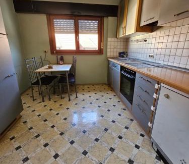 Waldenbuch Apartment | Mobilierte Monteuerswohnungen mit 6 Betten Stuttgart, Böblingen, Reutlingen, Waldenbuch - Gaiern2