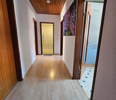 Waldenbuch Apartment | Mobilierte Monteuerswohnungen mit 6 Betten Stuttgart, Böblingen, Reutlingen, Waldenbuch - Gaiern2