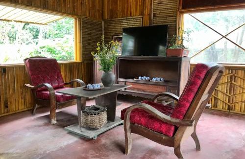 Moc Chau Cabin | Relax at Moc Chau Retreat: Pet-Friendly with Pool & Hot Tub