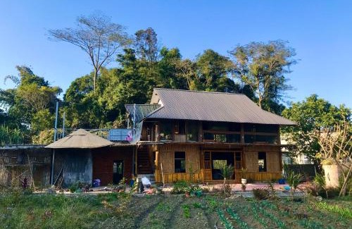 Moc Chau Cabin | Relax at Moc Chau Retreat: Pet-Friendly with Pool & Hot Tub