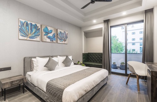 DLF Phase 3 Hotel | MOD AVENUE