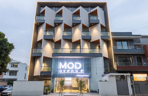 DLF Phase 3 Hotel | MOD AVENUE