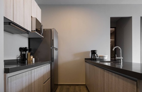 Monterrey Apartment | Modern Retreat in Jardín Secreto, Quick Access to Udem