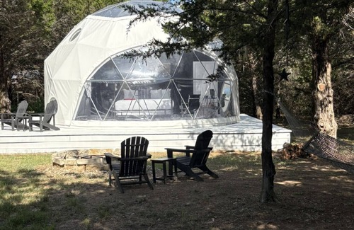 Myra House | Unique Mod Squad Bubble Hut with Kitchen Amenities Awaits