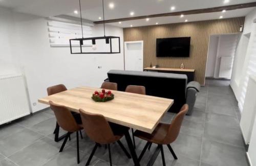 Modave House | Discover Family-Friendly Comfort at Modav'enture Hotel