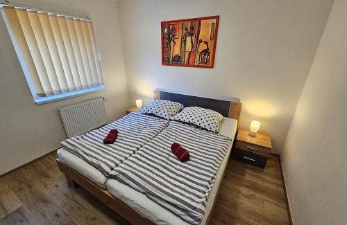 Horni Marsov Apartment | Stylish Apartment Horní Maršov - Pet and Child Friendly