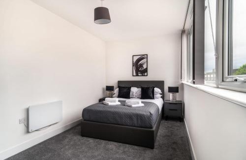 Wrexham Apartment | Stylish 1 Bed Apartment in Central Wrexham - Family-Friendly