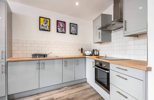 Rotherham Apartment | Modern 1 Bed Central Rotherham Apartment