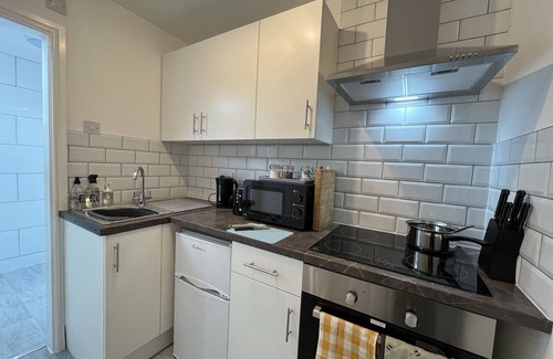 Preston Apartment | Inviting 1-Bed Studio for a Cozy Stay in Preston