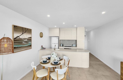 Batemans Bay Apartment | Seafront 1-Bed Retreat with Alfresco Dining & Pool Access