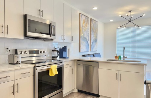 Old Fourth Ward Apartment | Modern 1-Bedroom Condo in Downtown Atlanta