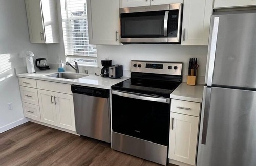 South Tacoma Apartment | Modern 1BR/1BA APT in Tacoma, Close to Hospitals