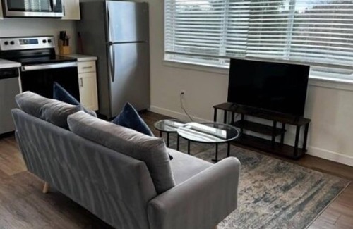 South Tacoma Apartment | Modern 1BR/1BA APT in Tacoma, Close to Hospitals