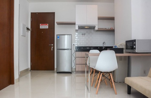 Semanggi Apartment | Contemporary 1BR Ciputra World 2 Apartment with Pool